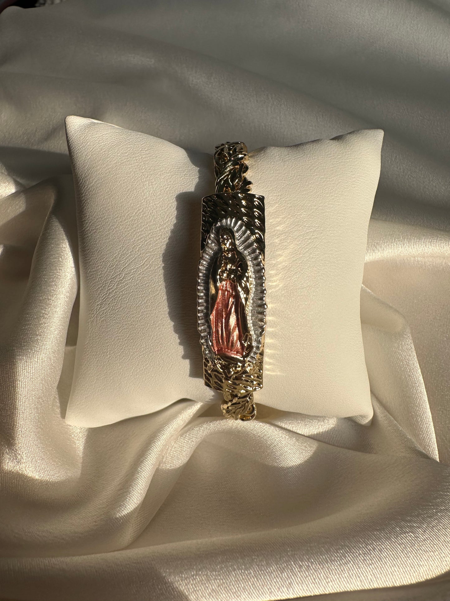 Guadalupe Esclava Bracelet